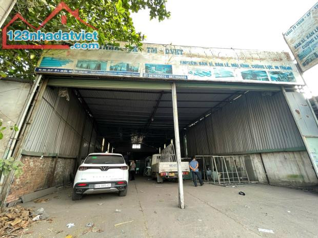 CHÍNH CHỦ Cần Bán Nhà Xưởng Mặt Tiền Đường Nhựa Tại Phường An Hoà, TP Biên Hoà, Đồng Nai Diện tích: 590m2 , thổ cư 300m2