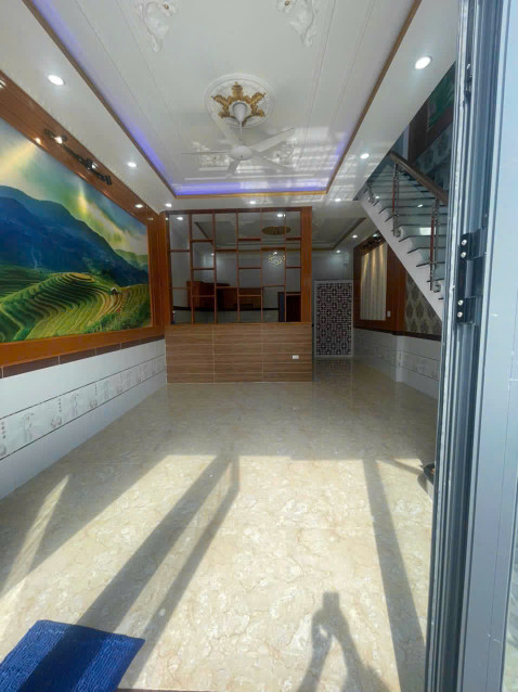 Chủ Ngộp Cần ra gấp căn Nhà mới 1lầu 1Trệt Trong Tuần Giá Giảm 500Triệu