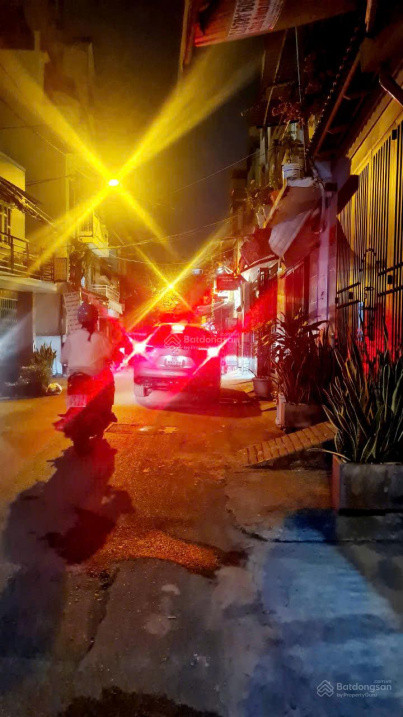Bán nhà Bùi Minh Trực, căn góc 2 MT hẻm ô tô, 4 tầng (4.6x20m), nhỉnh 6 tỷ. Lh: 0909797545