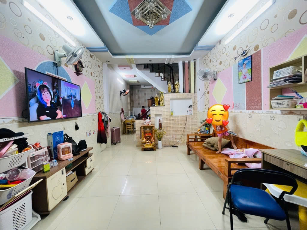 Hiếm - SÁT MT BÙI QUANG LÀ - 50M2 SỔ VUÔNG- 2 TẦNG - NHÀ MỚI- HẺM TRƯỚC NHÀ 4M - CHỈ NHỈNH 4 TỶ