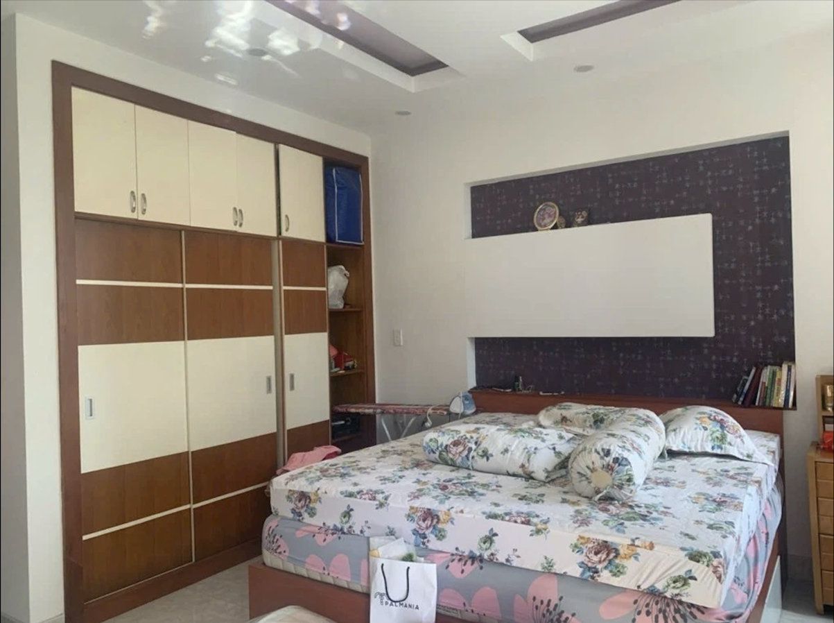 Bán nhà đẹp 3 tầng đường Bùi Quang Là, Phường 12, Quận Gò Vấp