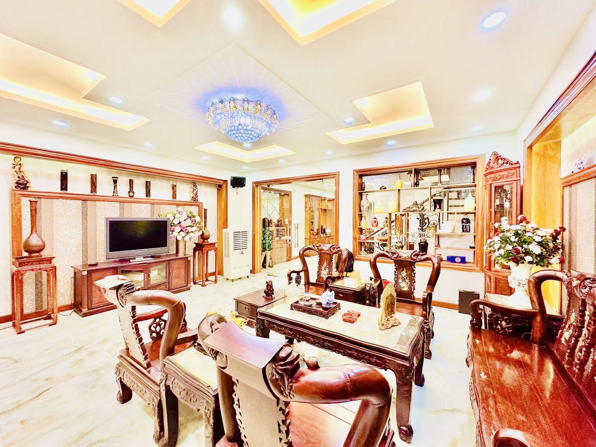 Nhà 95m² – 4 tầng đẹp – hẻm xe hơi Bùi Quang Là gần Emart, sân vườn thoáng, chỉ 8.45 tỷ TL