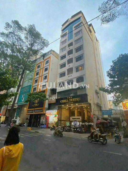 Chuyển nhượng khách sạn Bùi Thị Xuân, Quận 1 10x19m, 12 tầng - 46P, HĐT 400tr/th, giá chỉ 130tỷ TL