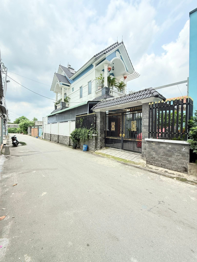 BÁN NHÀ TRỆT LẦU GẦN CHỢ TÂN BÌNH DĨ AN