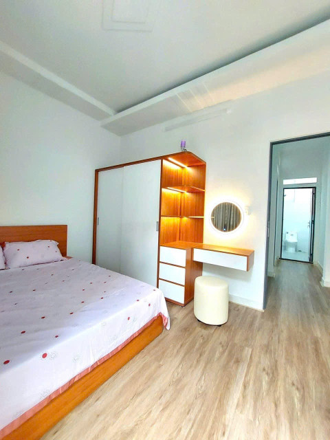 SIÊU PHẨM KHU ĐỒNG BỘ NGAY CHỢ HIỆP THÀNH - QUẬN 12 Vị trí : Bùi Văn Ngữ - P. Hiệp Thành - Q12, 3.5 tỷ, 40m2. Lh 0799039209