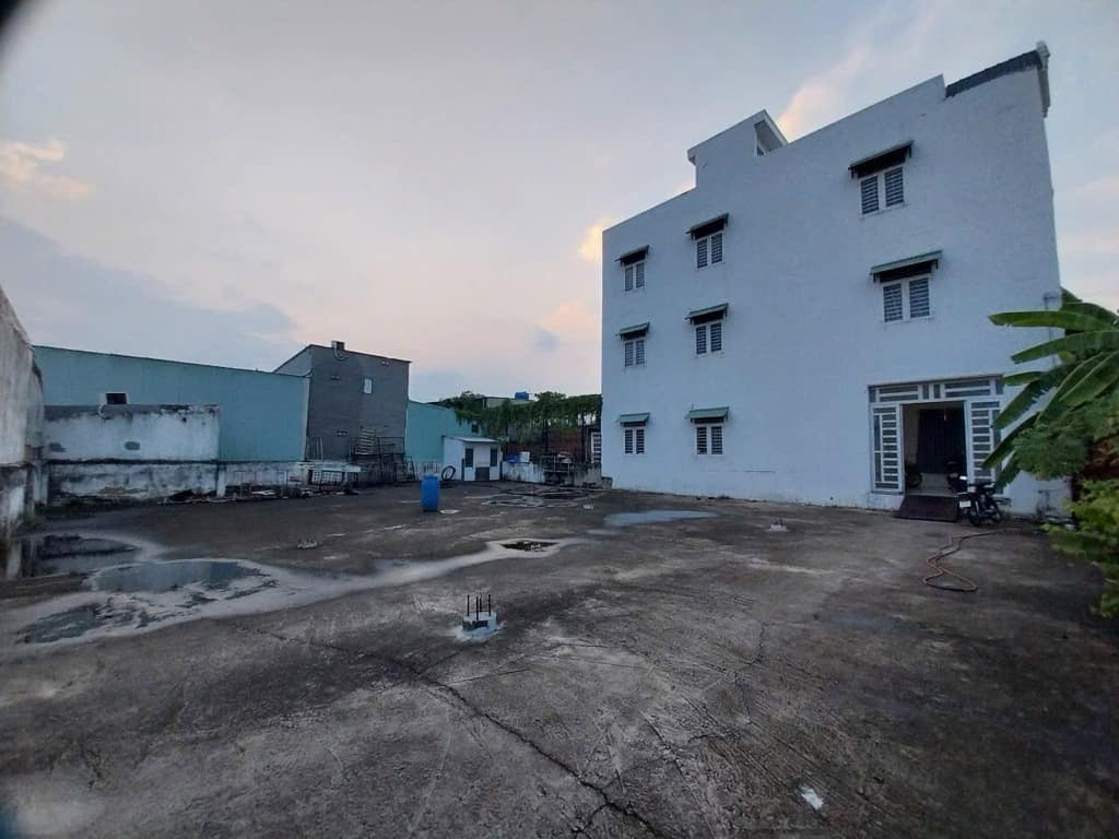 Đất Giáo Dục Mặt Tiền Đường Bùi Văn Thủ Bà Điểm Hóc Môn 5400m2 Chỉ 69 Tỷ TL.