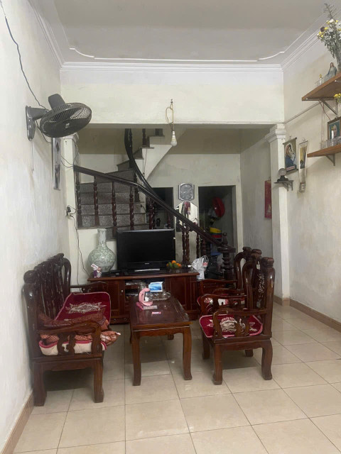 CHÍNH CHỦ CẦN CHO THUÊ NHÀ TẠI NGÕ 197 - ĐƯỜNG TRẦN NHÂN TÔNG -  PHƯỜNG NĂNG TĨNH - TP NAM ĐỊNH .
