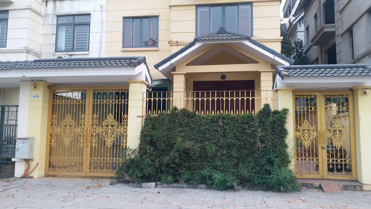 Cho thuê biệt thự đẹp 200m2, 4 tầng khu đô thị Mỹ Đình làm văn phòng, chuyển phát, trung tâm dạy học