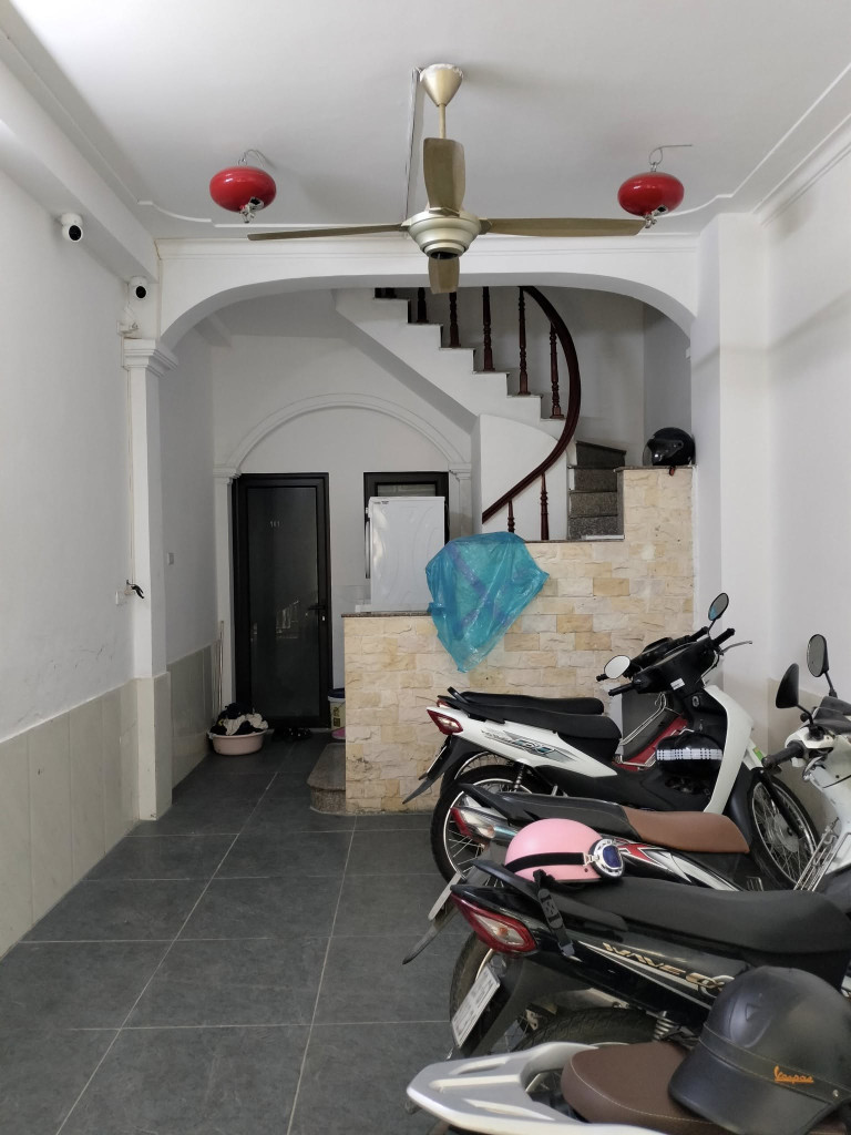 Bán nhà dòng tiền đường Bùi Xương Trạch, Thanh Xuân, 9 phòng cho thuê, ngõ rộng