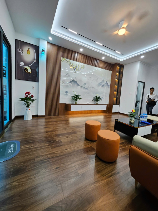 Bán nhà Bùi Xương Trạch (Thanh Xuân) 31m, 6 tầng, mt 4.3m, giá 8.6 Tỷ