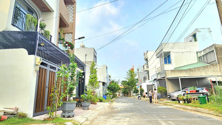 Bán đất đường Vành Đai 2, Bưng Ông Thoàn Quận 9, DT 55m2 Global City. LH 0787596061
