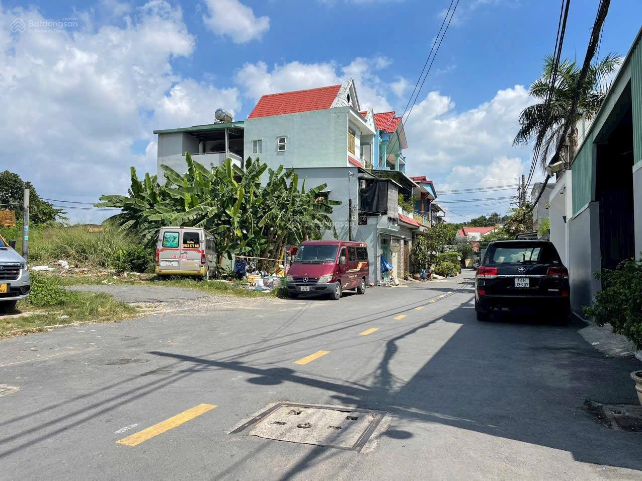 Bán đất gần Vành Đai 2, Bưng Ông Thoàn, Quận 9 giá 3.2Tỷ, gần Global City