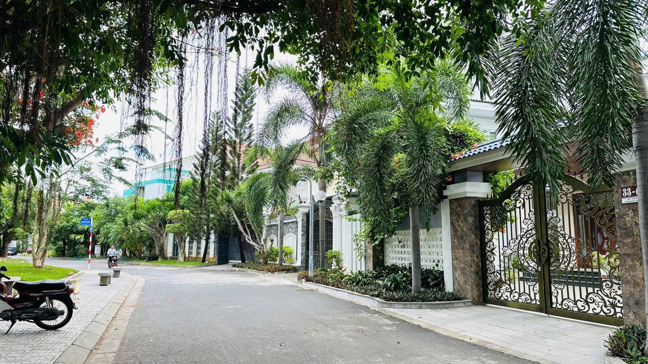BÁN BIỆT THỰ 33-C1 – VĨNH ĐIỀM TRUNG, NHA TRANG