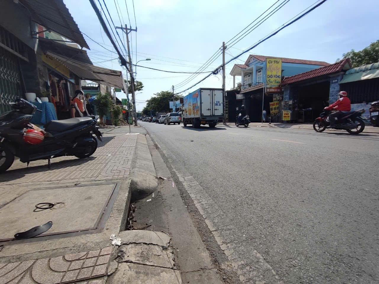 Mặt tiền kinh doanh Gò Dưa, Tam Bình, gần 100m2, ngang 5m, giá 9,7 tỷ
