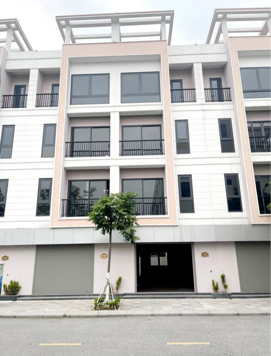 CHÍNH CHỦ Cần Bán Shophouse Căn áp góc Khu Đô Thị T&T PHỐ NỐI. 75m x 5 tầng,  Sổ Đỏ Mới Toanh