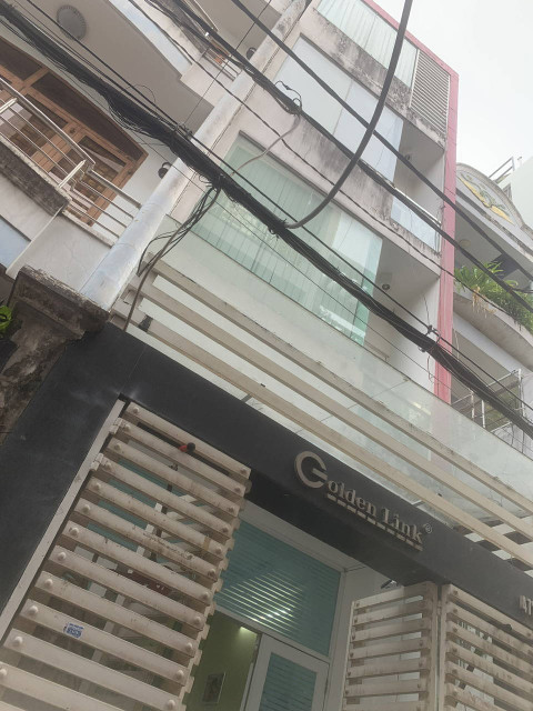BÁN GẤP XUẤT CẢNH - Cách Mạng Tháng Tám 14.6 tỷ Quận 3 Hồ Chí Minh
Diện tích 48m2 (3,3 x 15 ), diện tích sàn 185m2, gồm 1 trệt 3 lầu, có 6 PN, 5WC