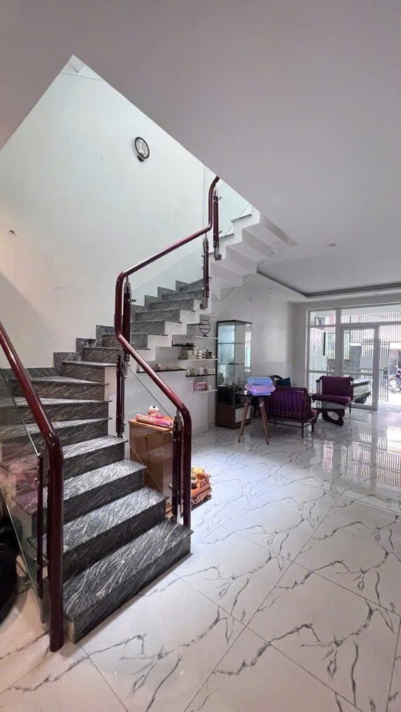 SIÊU PHẨM TRUNG TÂM TÂN BÌNH – HẺM 521 HOÀNG VĂN THỤ – SÁT CÔNG VIÊN – GẦN SÂN BAY TSN