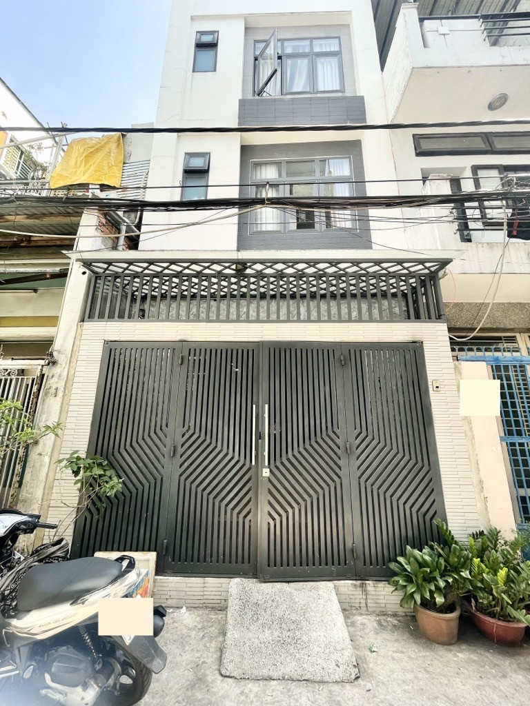 HXH Cách mạng Tháng 8, P5 Tân Bình, 4.4x10, chỉ hơn 7 tỷ