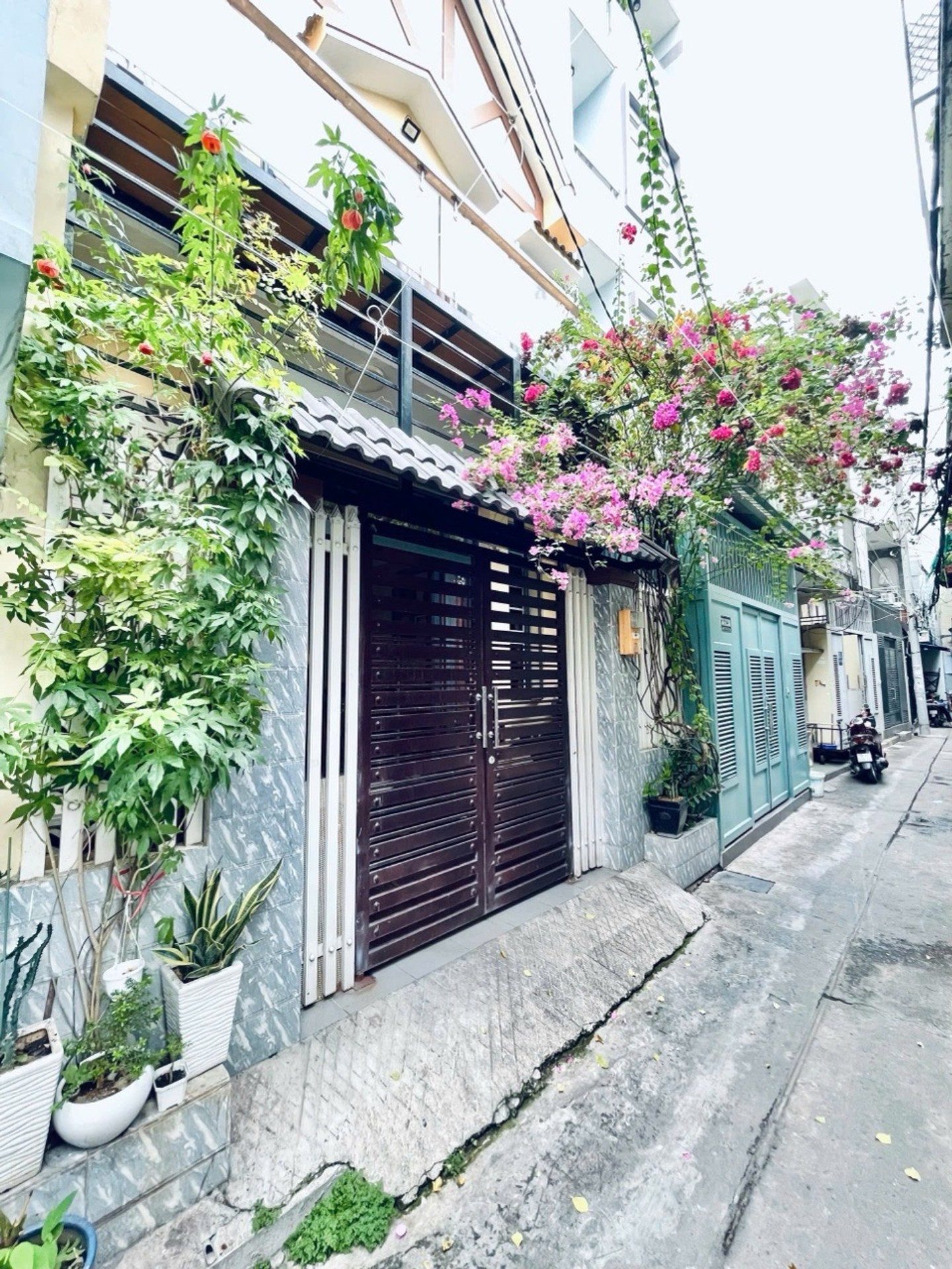 Bán nhà 3 tầng nở hậu CMT8 - 48m2 - Metro 2 - Ngang 4.5m - Nhỉnh 7 tỷ