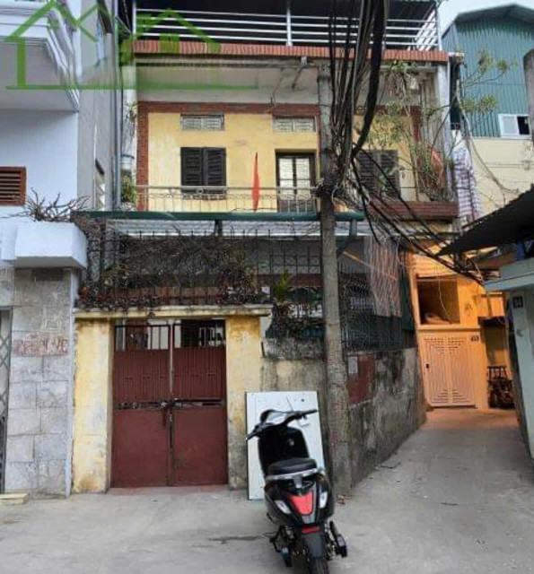 Cho thuê nhà ngõ Lò Đúc 3 tầng x 45m2, 2 ngủ, 10 Triệu ở nhóm 10 người