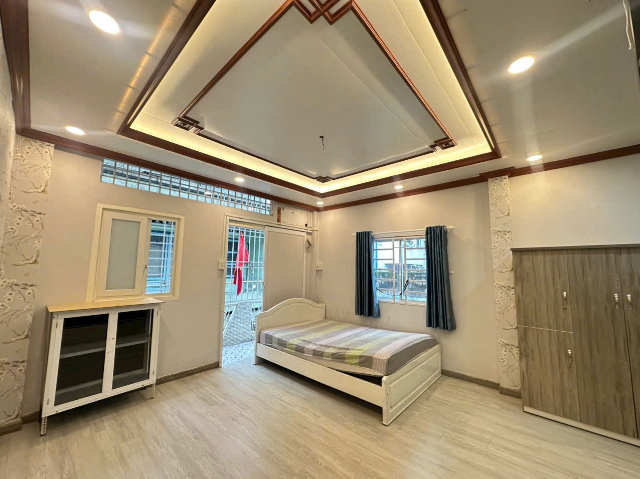 CẦN BÁN NHÀ MỚI 2MT - CAO ĐẠT QUẬN 5 chỉ 5 tỷ 680tr
