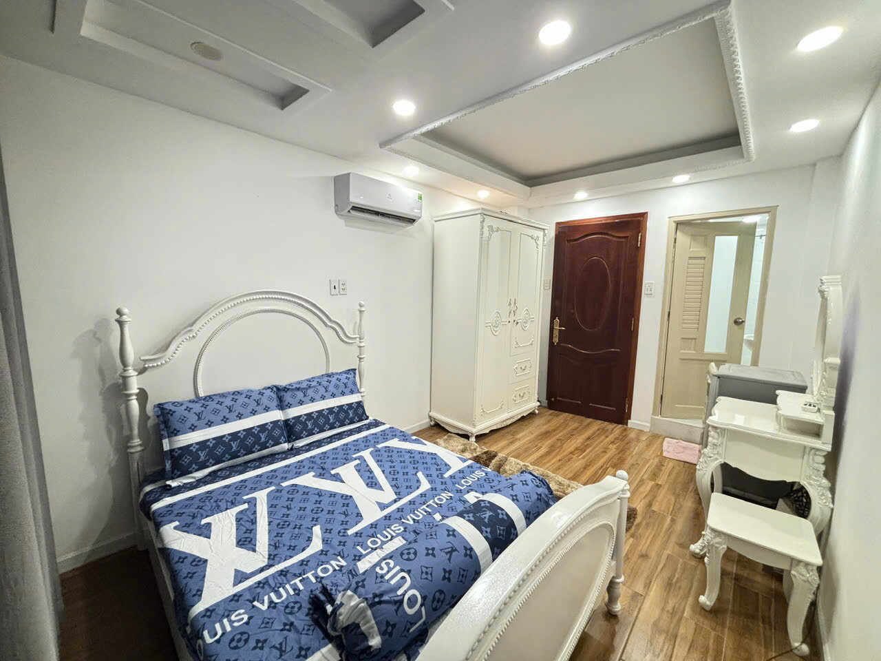 NHÀ CAO ĐẠT P1 QUẬN 5 – NHỎ GỌN ĐẸP – GIÁ TỐT DƯỚI 7TỶ TL