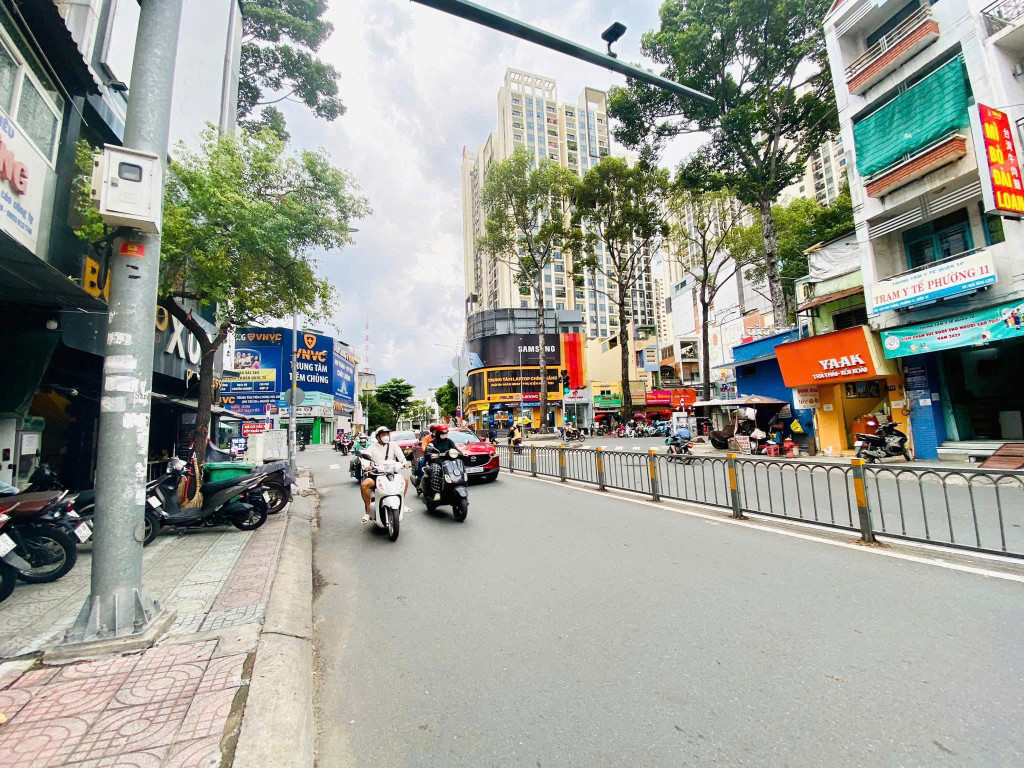 Bán Tòa Nhà 6 tầng, Mặt tiền Cao Thắng - Ba Tháng Hai, 7x14m, HĐT 150 triệu, 65 Tỷ.