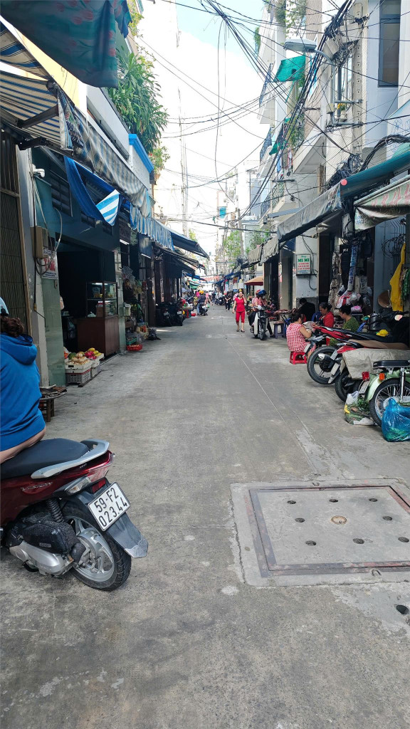 Chính chủ cần bán nhà hẻm xe hơi  trung tâm Phường 5, Quận 3, HCM
