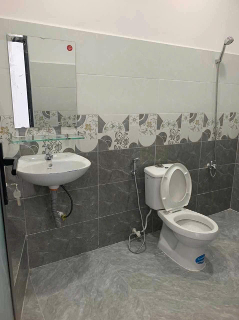 VP63 Bán nhà cấp 4 hẻm xe  máy đường Cao Văn Bé gần biển Hòn Chồng