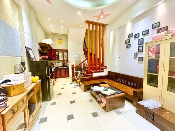 NHÀ HIẾM ĐƯỜNG CẦU DIỄN - 36M2 x 5T - CHƯA ĐẾN 5 TỶ - NGÕ THÔNG - Ô TÔ - KINH DOANH - NHÀ MỚI TINH - VỀ Ở NGAY