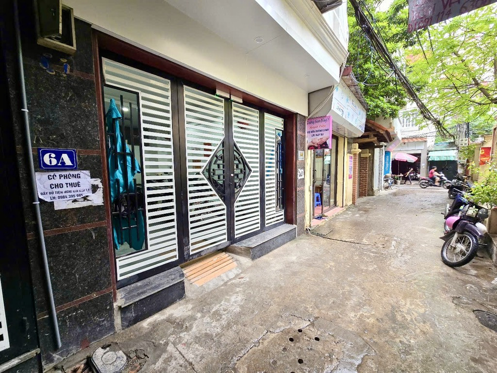 Ô TÔ ĐỖ CỬA - NGÕ THÔNG -  KINH DOANH - 7 NGỦ - VỪA Ở VỪA CHO THUÊ