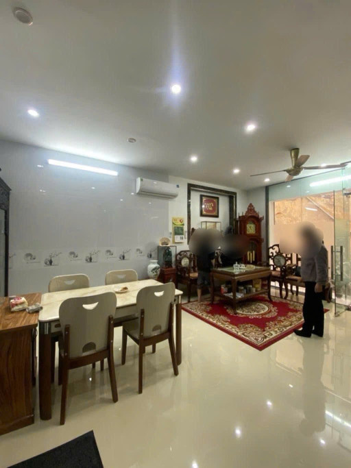 Bán Nhà Cầu Đơ – 5 Tầng Thang Máy – 40m² – Giá CỰC hời