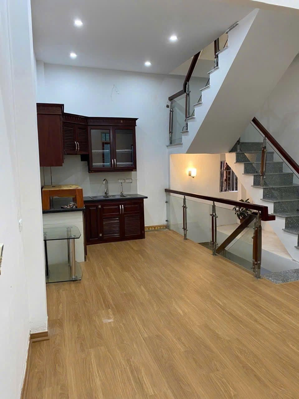 Cho Thuê Nhà Cầu Đơ - Hà Đông 40M² 4 Tầng 4 Ngủ - Full Nội Thất/ Giá Thuê 11tr