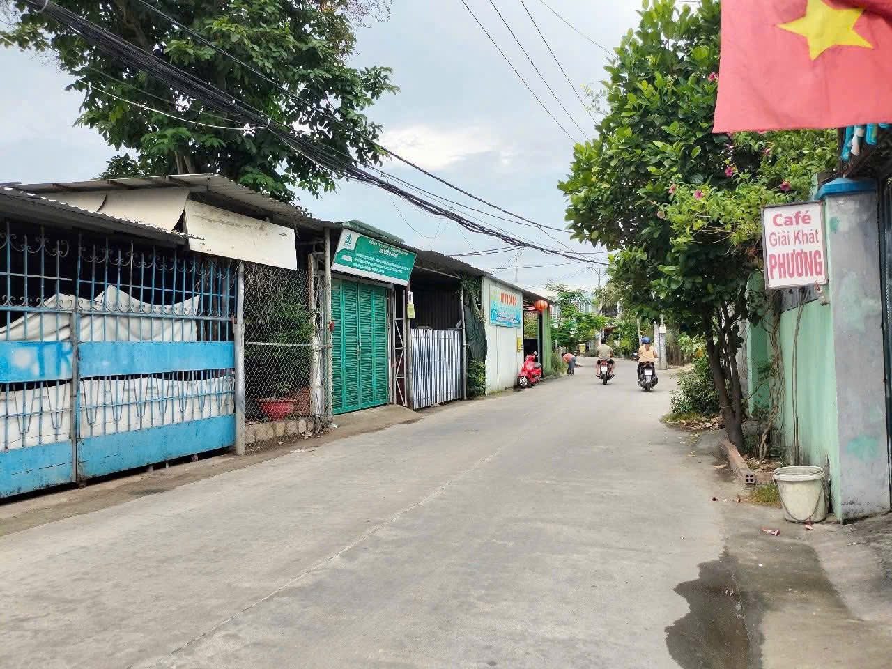 Bán Lô Đất Đẹp, Gần Trung Tâm Nha Trang —— hẻm 80 Phú Nông - Vĩnh Ngọc - P.Tây Nha Trang - đường ôtô 4-5m