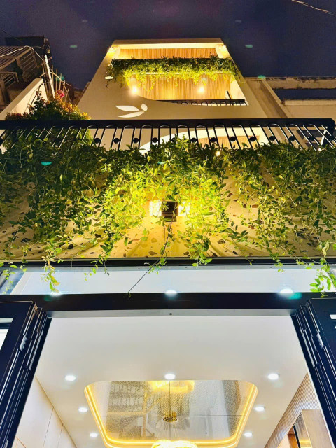 BÁN GẤP NHÀ HOÀNG HOA THÁM 44m2, SHR TẶNG NỘI THẤT GIÁ 2TỶ650. LH 0787596061 HƯNG