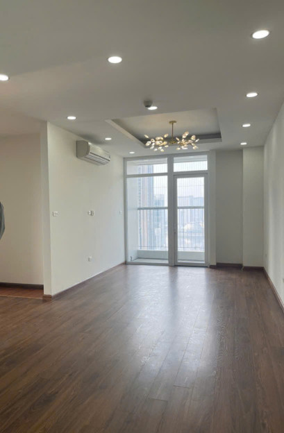 BÁN CC QUẬN CẦY GIẤY - NAM TRUNG YÊN -94M2 - 3PN-2VS - LH: 0963-815-489