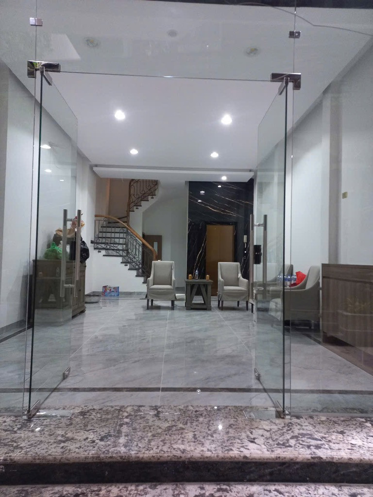 Nhà đẹp 6 tầng TM - lõi Ba Đình - ô tô vào nhà - nhỉnh 20 tỷ