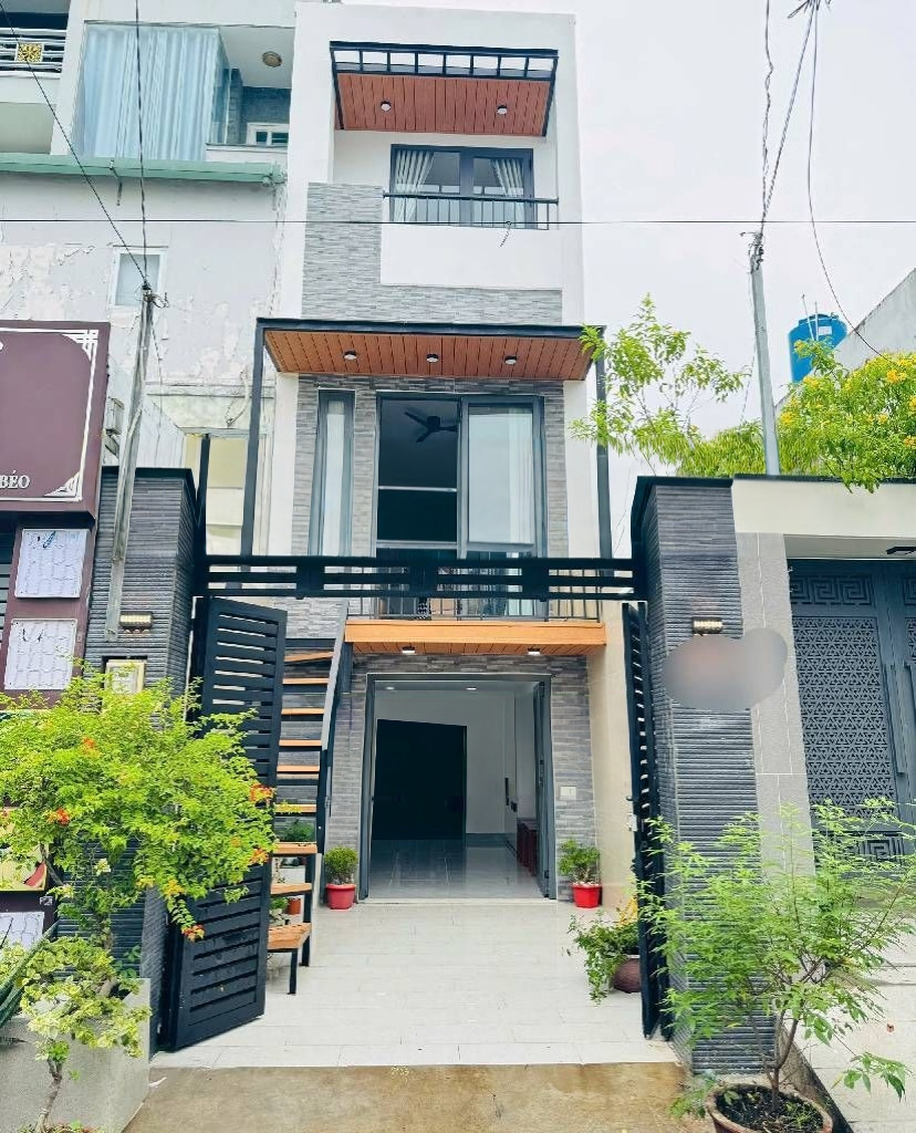 Gấp bán hẽm xe hơi 3 tầng sổ hồng riêng, gò vấp