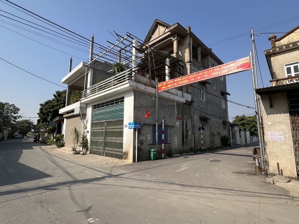 Bán đất 95m² ngang 4m giá 4.1 tỷ Xã Nội Bài