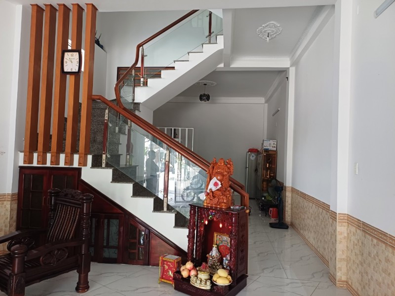 ♣  MT đường 5.5m  gần Chợ Hoà Cường, Châu Thượng Văn,67m2 3 tầng sạch đẹp, 5.x tỷ