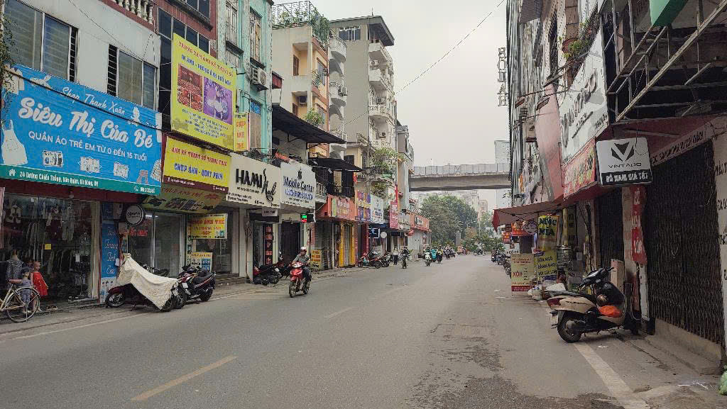BÁN NHÀ MẶT PHỐ- VỊ TRÍ ĐẮC ĐỊA ĐƯỜNG CHIẾN THẮNG - VĂN QUÁN - HÀ ĐÔNG
