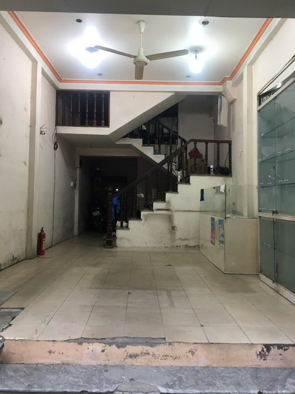CHÍNH CHỦ CHO THUÊ CỬA HÀNG – VỊ TRÍ ĐẸP Địa chỉ: Số 50 Chiến Thắng, phường Văn Quán, quận Hà Đông, Hà Nội