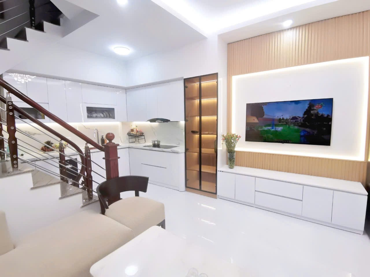 Bán nhà Ngõ Chợ Khâm Thiên (Đ Đ) 26/30mT2, 5 tầng, mt 4.3m, giá 9 tỷ