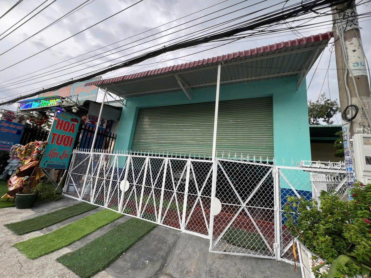 Nhà ĐẸP –GIÁ TỐT - CẦN BÁN Căn Nhà VỊ TRÍ ĐẸP TẠI  Tân Định, Bến Cát, Bình Dương