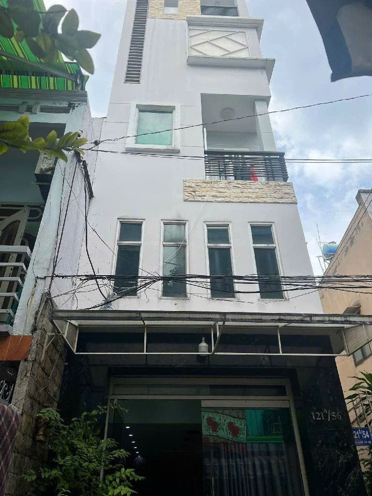 Gia chủ Định cư nước ngoài cần bán nhà Giá 6.700.000.000