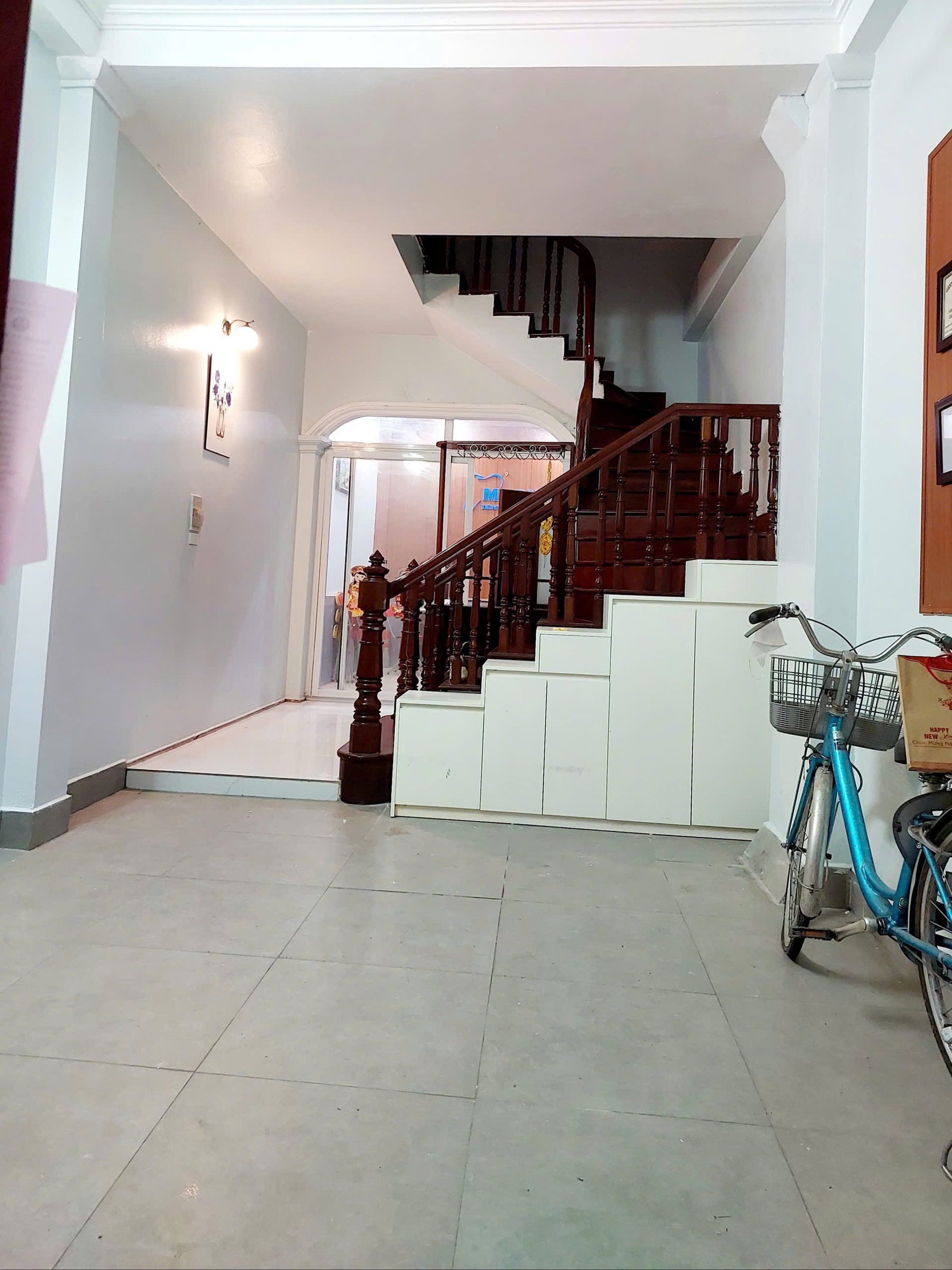 Cho thuê nhà Ngõ 12, Phố Chùa Bộc, Quận Đống Đa, Hà Nội-40mx4T-14tr/1tháng