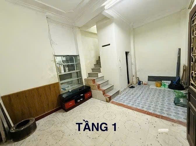 CHO THUÊ NHÀ RIÊNG PHỐ CHÙA BỘC, ĐỐNG ĐA, 4 NGỦ, 8 TRIỆU