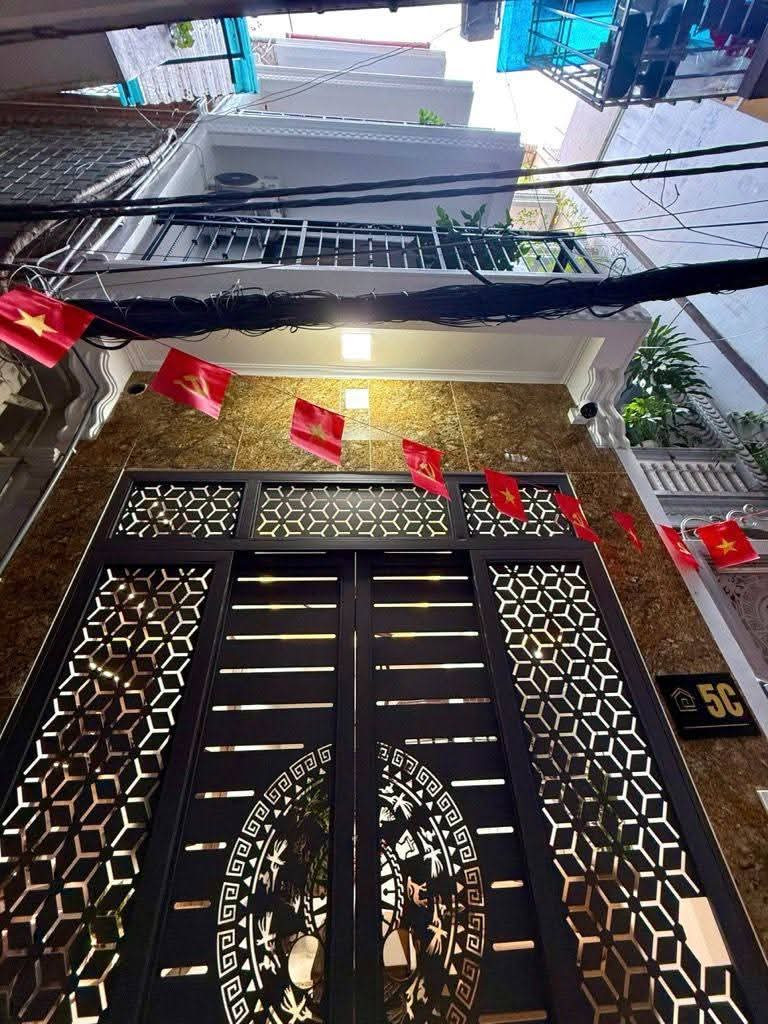 Chùa Láng 45M - Lô Góc 2 Thoáng - Vị Trí Đẹp - Chào 14,5 Tỷ