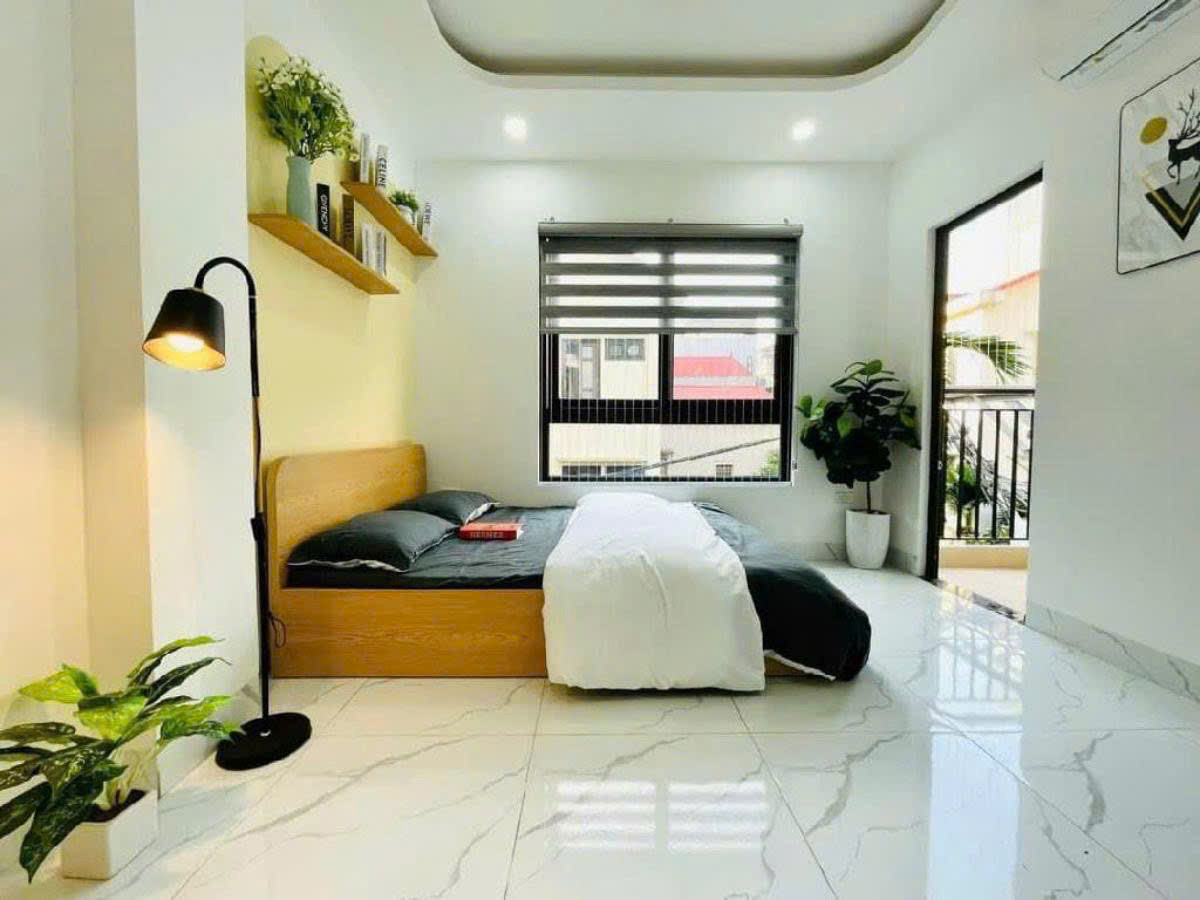 CCMN ĐƯỜNG LÁNG - 20 PHÒNG - THANG MÁY DT 68m2 8 tầng mặt tiền 4.5m Giá 19.9 tỷ
