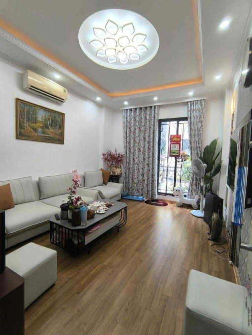 nhà đẹp Cổ Linh, 50m x 5 tầng, gara 2 ôtô, ngõ thông, đón đầu cầu Trần Hưng Đạo